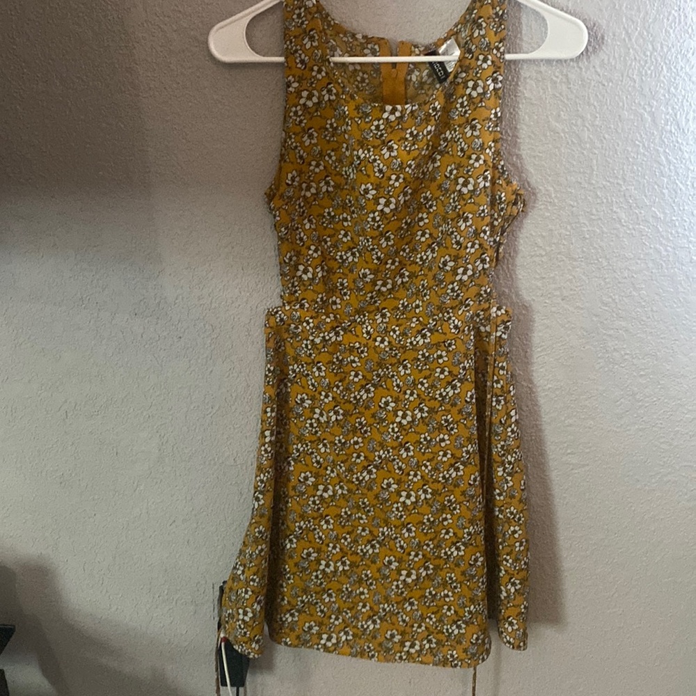 Dress with side slit